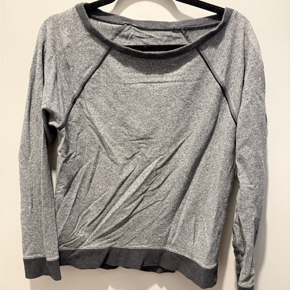 Lululemon Athletica Gray Crew Neck Sweater - Picture 2 of 4
